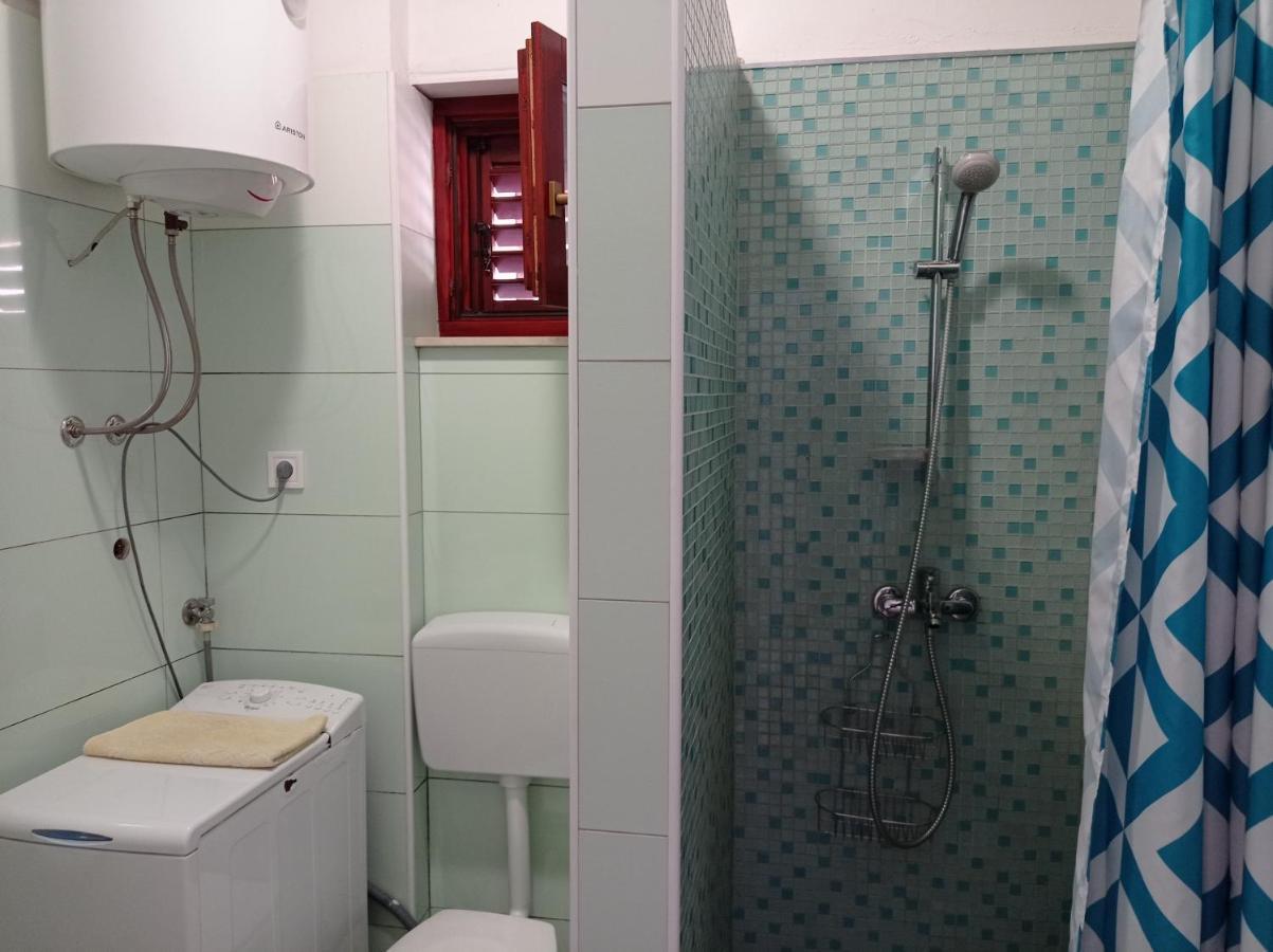 Appartamento Anita Zara Esterno foto